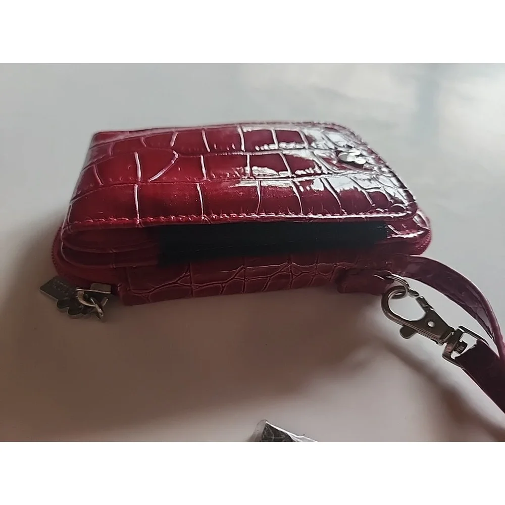 Disney D Tech Cell Phone And Card Holder‎ Wristlet